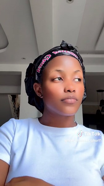 How to Securely Wear a Satin Bonnet at Home