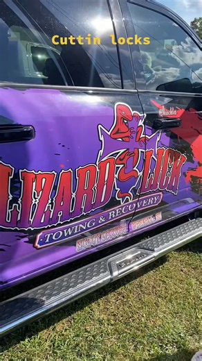 How to cut a lick 101 | Lizard Good Fan