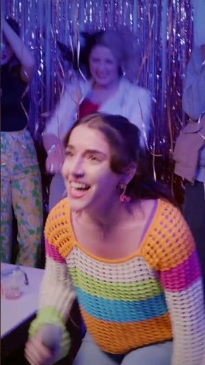 Don’t need somebody to pick these pieces up... The “me” NYC fan Kellyoke video is on my YouTube now.