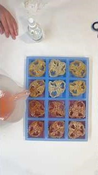 Easy Beginner friendly Natural Loofah Soap Tutorial! #soapmaking #soap #exfoliate #meltandpour