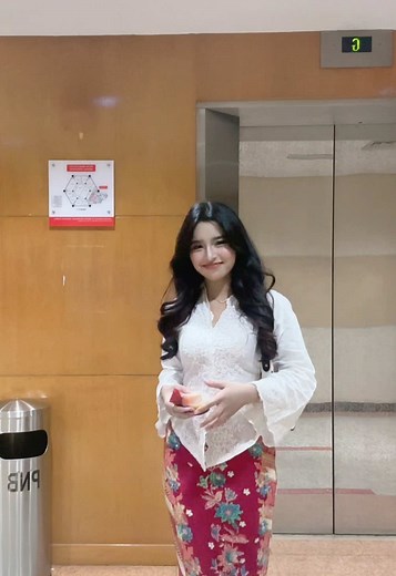 Kebaya 4Life: How to Wear a Kebaya (Malaysian Dress)