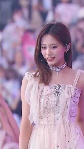 TWICE LIVE DVD & Blu-ray『TWICE 5TH WORLD TOUR ‘READY TO BE’ in JAPAN』-TZUYU-