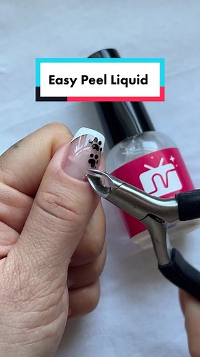 💅🏻Love to practice nail art but don’t like removing nails all the time? Check out our Easy Peel liquid! Apply it before gel polish 😍💖 When you need to remove the design, simply PEEL IT OFF 🤤 #nails #missunails #nailtips #nailtip #howtonails #nailtutorial #nailtutorials #nailvid #nailvideos #nailvideo #naileducation #beginnernail #simplenailart #nailartclass #nailcourses #gelnailart #easynailart #nailvid #peeloff #nailremove #nailremover #satisfying #satisfyingvideo
