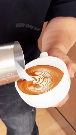 Latte Art tulip | Latte tutorial | A Step by Step Guide