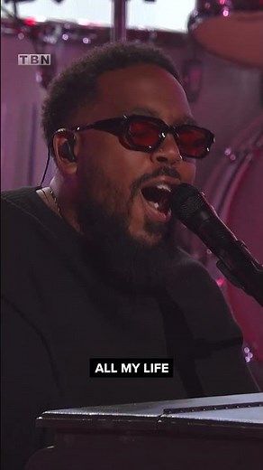 "God I'm Just Grateful" by Chandler Moore at the 2026 K-LOVE Fan Awards
