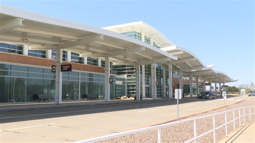 Peoria’s airport to have daily flights to Denver