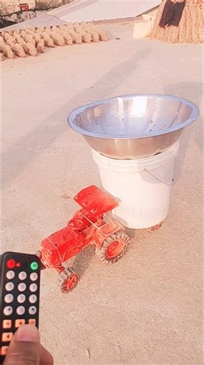 RC remote control 🚜 tractor vs balty loading 😂 #swarajshop #automobile #minitractor #remote #mini