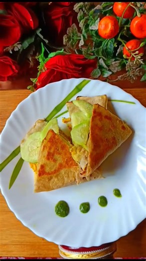 #shorts Delicious Kid's Favourite 4 In 1 Chicken Wrap for my son😋#youtubeshorts