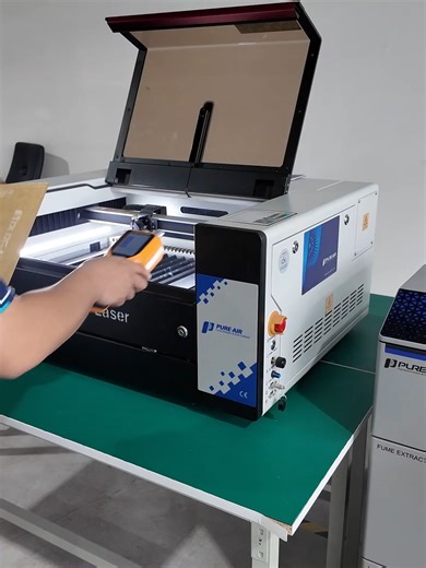 Pure-Air Fume Extractor For CO2 Laser Engraving Acrylic(PMMA) (PA-FS500i) English PURE-AIR smart smoke purifier provides powerful industrial air purification function: ✅3 times suction power: capture smoke and dust instantly. ✅Intercept 99% of particulate matter: effectively block harmful pollutants. ✅5 times filter life: reduce maintenance and reduce costs. More than just purifying the air: ✅ Protect employee health ✅ Ensure production safety ✅ Protect precision equipment ✅ Optimize efficiency 