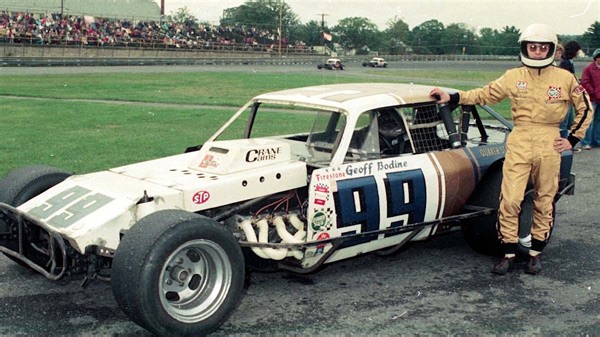 𝗦𝗶𝘇𝘇𝗹𝗲𝗿 𝗦𝗵𝗼𝗿𝘁𝘀 🧨 - Geoff Bodine Geoff Bodine had an incredible career at Stafford ahead of his success in the NASCAR Cup Series. Learn more about the winner of the 1980 Spring Sizzler and 1986 Daytona 500. | Stafford Motor Speedway