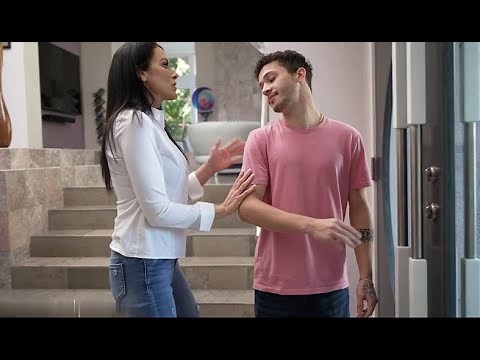 Stepmom has to please stepson to avoid divorce