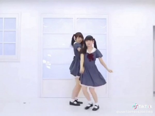 Exploring Cute Dance Aesthetics in Japanese Culture