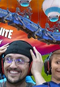 FGTeeV S05:E05 - Fortnite X Snakey Bus