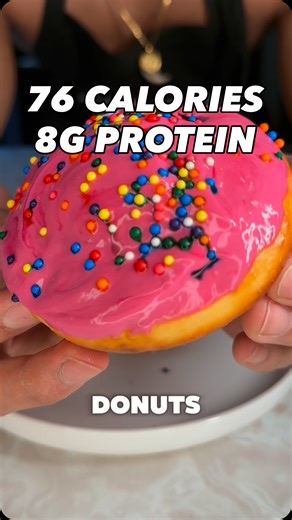 Dom | High-Protein Recipes🍽️ | Dinero Wellness | 📊 Macros for all 6 Donuts: Calories: 453 Protein: 47g Carbs: 51g Fat: 7g (You’re telling me I can eat SIX donuts and still hit my protein... | Instagram