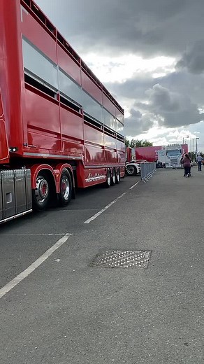 Nicholas Murphy (@nicholasmurphy03)’s videos with Red Line - Geordie Kieffer