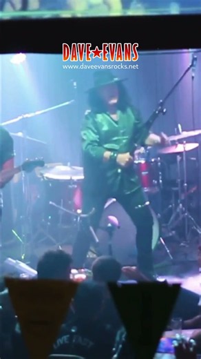 Dave Evans - Let There Be Rock ( Live Performance ) #hardrock #classicrock #promo #shorts5