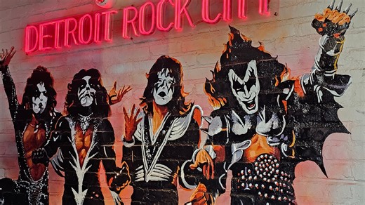 Paul Stanley talks about his new Rock & Brews theme restaurant in metro Detroit