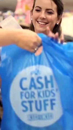 Apply to work at your local Kid to Kid today! #jobs #kidtokid #nowhiring