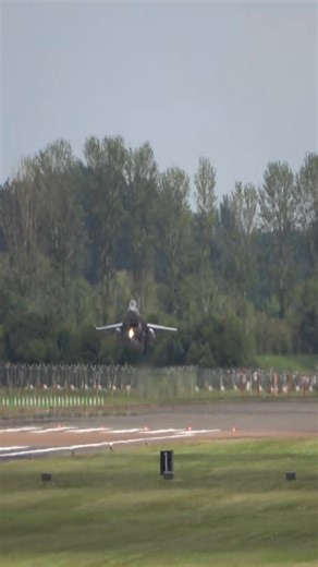 Lockheed Martin F-16AM Fighting Falcon Romanian Air Force arrival | Aero Admirers