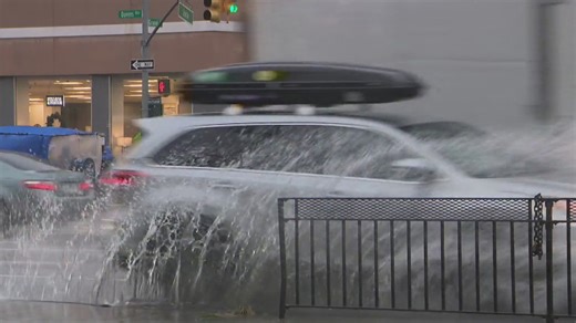 'I wish it were snowing': Ice and snow avoids NYC