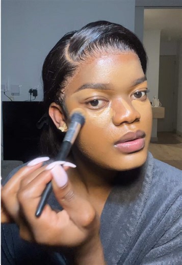 GRWM para la Cena: Tutorial de Maquillaje Soft Glam