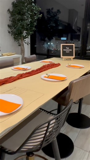 Friendsgiving 🤎Gather around in style this Thanksgiving with a table setup that's perfect for hosting and making memories!When your friendship feels like family, every seat at the table is special.Link in bio for the full tutorial video Comment "Link" to have it sent over #HolidayVibes #Thanksgiving Table #Thankful #friendsgiving #tablesetup dinner table, friendsgiving, thanksgiving, dinner set, host ideas, DIY | Call It Home