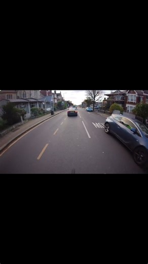 DS12 EVL - Close Pass