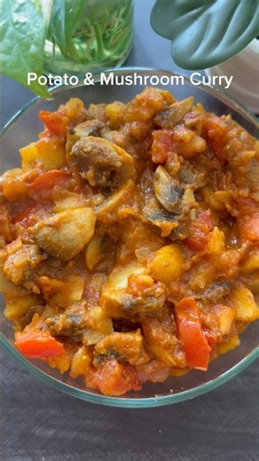 Potato &Mushroom curry#PotatoMushroomCurry #PotatoCurry #MushroomCurry#PotatoRecipes#MushroomRecipes