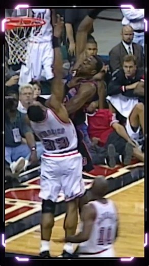 Patrick Ewing posterizing Alonzo Mourning in the 1997 Eastern Conf Semi. #nba