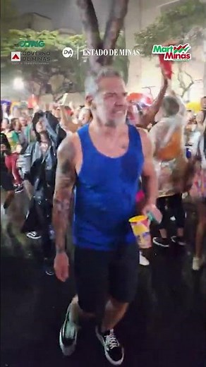 Presidente da Câmara Municipal de BH pula ao som de Tim Maia no carnaval