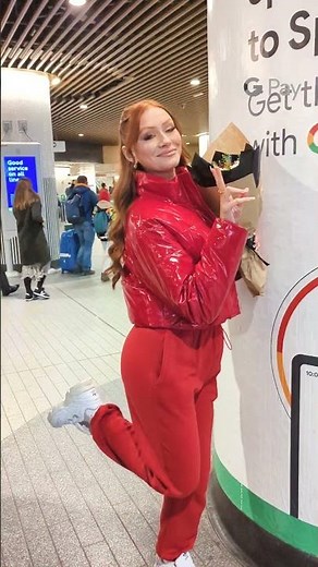 @ElztheWitch is calling at our channel! 👀 | Travel with Google Pay