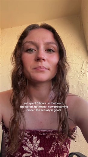 Enjoying Spring Break: Beach Fun and Dinner Vibes