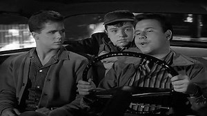 Watch Leave It to Beaver Season 5 Episode 26 - Lumpy's Car Trouble