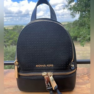 EUC Michael Kors Rhea Mini Black Leather Backpack