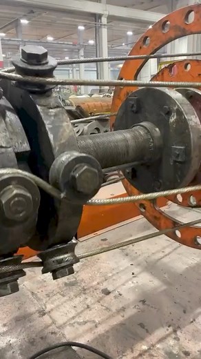 980K views · 4.4K reactions | We could watch this rope braiding together all day!   insaatmuh_mimar | Associated Wire Rope Fabricators, INC | Facebook