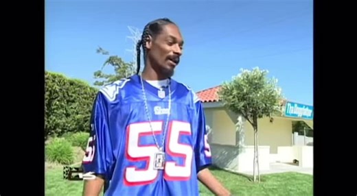Snoop Dogg's Iconic Y2K Cribs Experience
