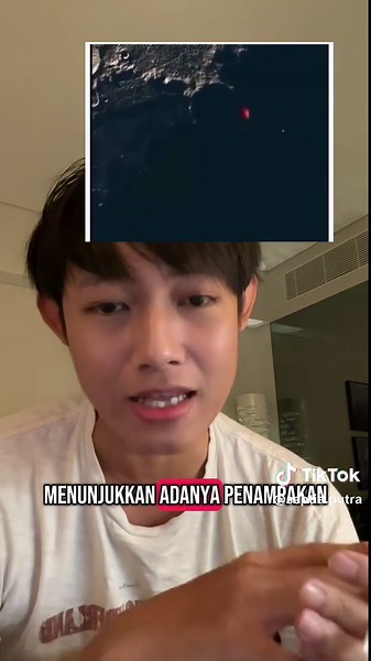 Replying to @Adi Transient Lunar Phenomen, Penampakan Cahaya di Bulan. Video yang kustitch terdiri dari 2 bagian, yang di awal adalah video yang berbeda di mana berasal dari akun konten kreator Kuwait sedangkan bagian kedua menunjukan fenomena TLP atau Transient Lunar Phenomena, fenomena munculnya cahaya di bulan yang masih belum bisa kita ketahui penyebab pastinya. #sains #penampakan #bulan #pengetahuan