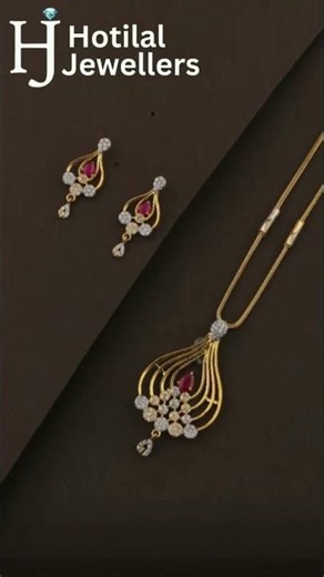 ✨ 𝗘𝗹𝗲𝗴𝗮𝗻𝘁 𝗚𝗼𝗹𝗱 𝗣𝗲𝗻𝗱𝗮𝗻𝘁 𝗦𝗲𝘁 | 𝗧𝗶𝗺𝗲𝗹𝗲𝘀𝘀 𝗝𝗲𝘄𝗲𝗹𝗹𝗲𝗿𝘆 𝗗𝗲𝘀𝗶𝗴𝗻 𝗳𝗼𝗿 𝗘𝘃𝗲𝗿𝘆 𝗟𝗼𝗼𝗸 ✨ I Hotilal Jewellers