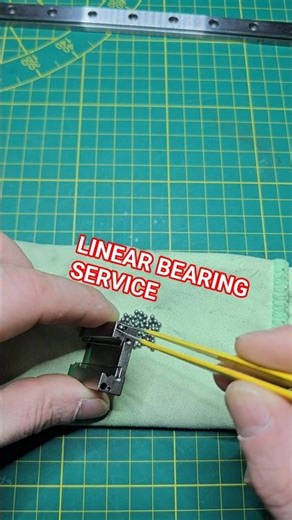 Cleaning a Linear Rail Bearing #LinearRail #MGN12 #Machining #BatteryTester #DIYTools #Workshop#diy