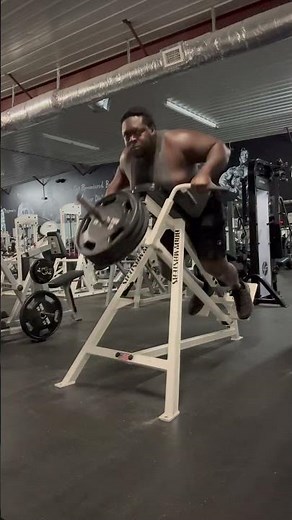 Loaded plate T Bar row: 135 lbs #lifestyle #workoutmotivation #strong #faith #consistency