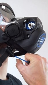 How do you remove the Neptune III mask? We get this question a lot. At first glance, the mask may look like it’s hard to take off, raising concerns about safety. The truth? It’s quite the opposite. Thanks to the Quick Release System, Neptune III can be removed just as quickly as a traditional mask. The only difference? A standard mask can shift by accident, but the Neptune III stays securely in place and only releases with a deliberate, easy motion. Efficiency and safety — that’s why Neptune III