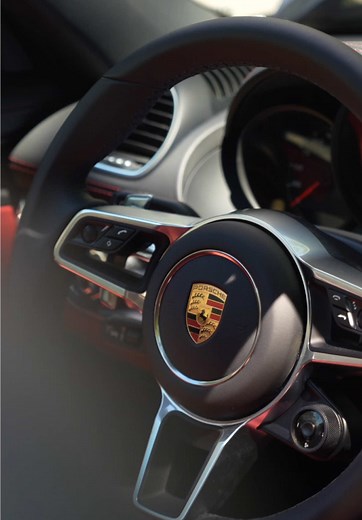 2025 Porsche 718 Boxster: Performance Meets Luxury