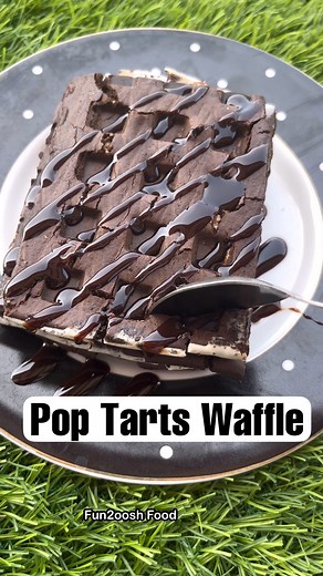 Fun2oosh Food | Pop Tarts Waffle Sandwich🥪 #waffles #poptarts #reels #foodreels #asianfoodie #fun2ooshfood | Instagram