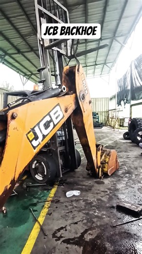 Serviced JCB Backhoe Loader: Cost Savings Explained #shorts #mechanic #jcb #backhoeloader