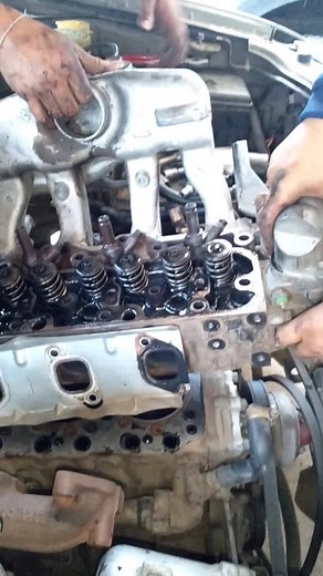 Car Engine Maintenance: Cylinder Head Inspection Guide