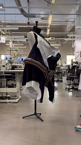 Fashion Innovation with Inflatable Garments