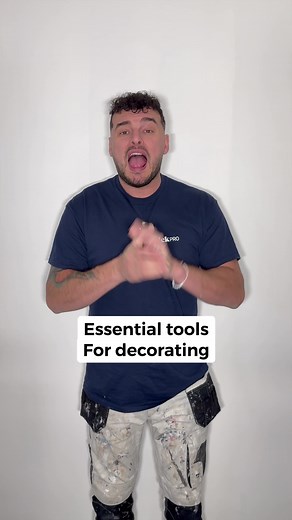 Essential Decorating Tools for DIY Projects