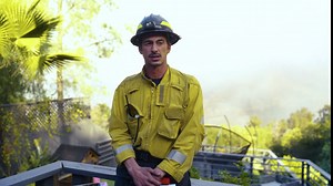 Community L.A. Fire Brigade Steps In to Help Evacuate Residents