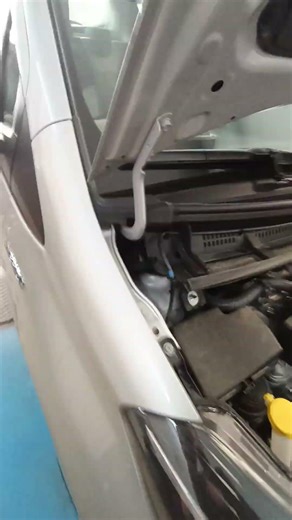 Toyota Yaris HV vin number engine number location 1NZ