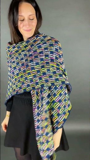 StrickSet inkl. PDF-Strickanleitung LoLa 8fach Illusionsstricken Seelenwärmer Robbe